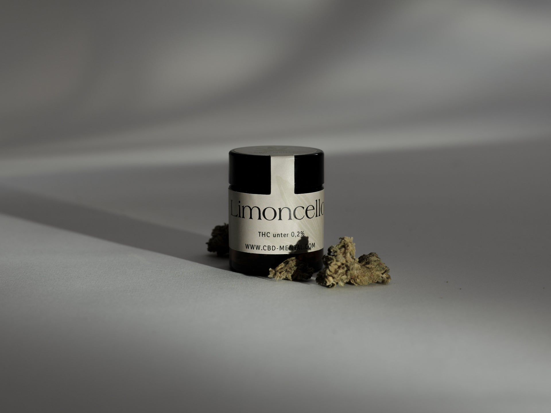 Kaufen Sie CBD Blüten Limoncello online